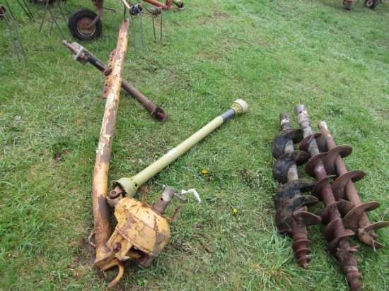 POST HOLE DIGGER WITH 3 AUGERS