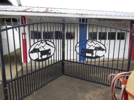 14FT DRIVEWAY GATES - COW SCENE, (2) 7FT SECTIONS