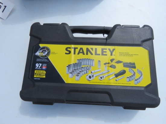 NEW STANLEY 97PC MECHANICS TOOLSET