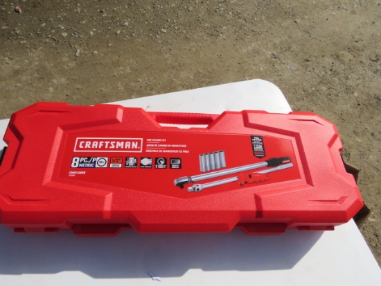 CRAFTSMAN 8PC METRIC 1/2" DRIVE TIRE CHANGE KIT