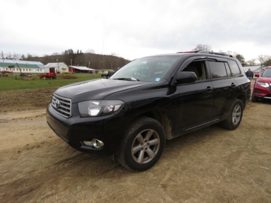 G2010 TOYOTA HIGHLANDER 4WD 179,827 MILES