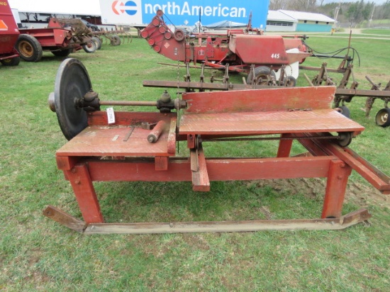 BUZZ SAW - FRAMES NEEDS TO BE REBUILT