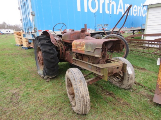 TRACTOR BEEN SITTING FOR PARTS
