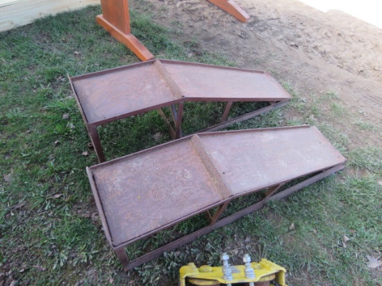 CAR RAMPS