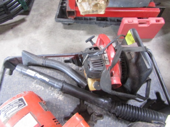 HOMELITE LEAF BLOWER