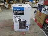 NEW EVERBILT SUBMERSIBLE UTIITY PUMP 1/6 HP 28