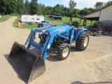 NEW HOLLAND TC33D TRACTOR WITH NEW HOLLAND