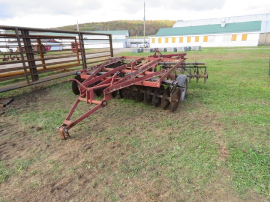 9FT  INTERNATIONAL TOW BEHIND DISC