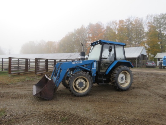 NEW HOLLAND 3930 TRACTOR 4WD WITH CAB WITH