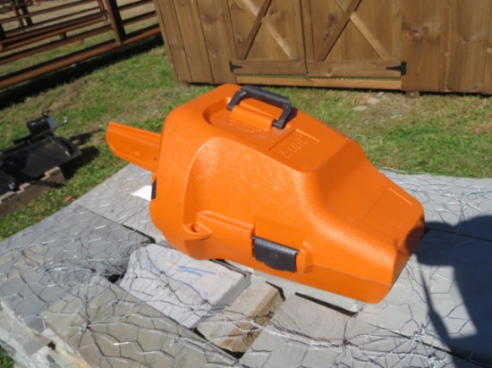 STIHL MS 250C CHAINSAW WITH CASE