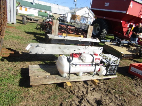 CHAPLIN SPRAYER MOUNTED ONTO 3 PT HITCH PLATFORM