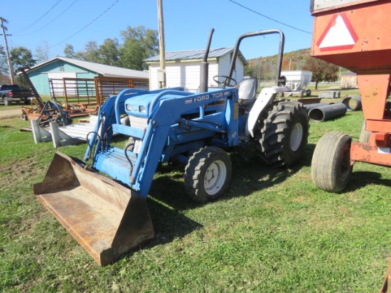 FORD 1920 4WD TRACTOR WITH FORD 7108