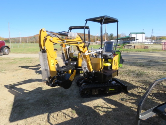 NEW 2024 AGT INDUSTRIAL H12R MINI EXCAVATOR WITH