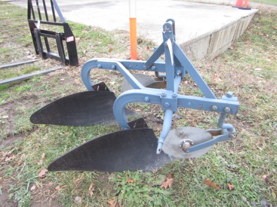 BLUE FERGUSON 2 BOTTOM PLOW WITH CULTERS