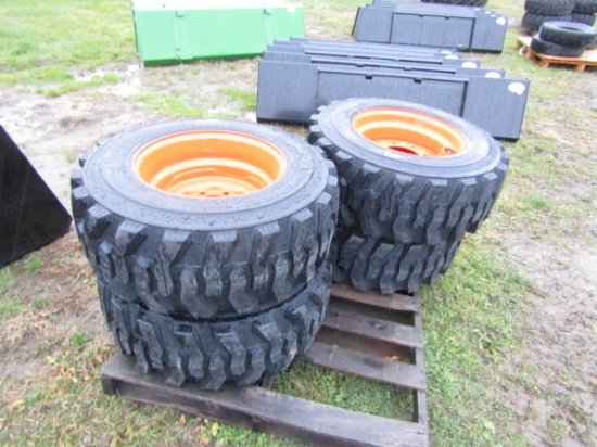 SET OF 4 NEW 12-16.5 SKIDSTEER TIRES ON BOBCAT/