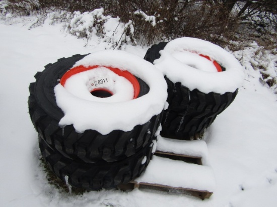 SET OF 4 NEW 10-16.5 SKIDSTEER TIRES ON BOBCAT/