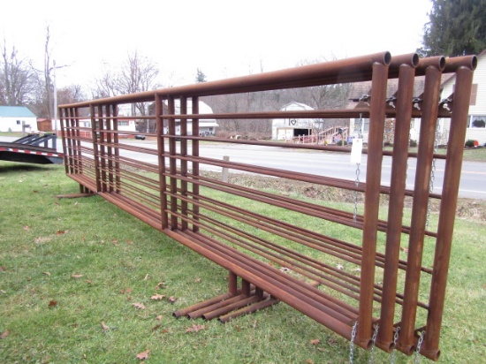 FREE STANDING METAL RAISED CATTLE PANELS 24"LX67"T