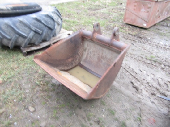 EXCAVATOR BUCKET