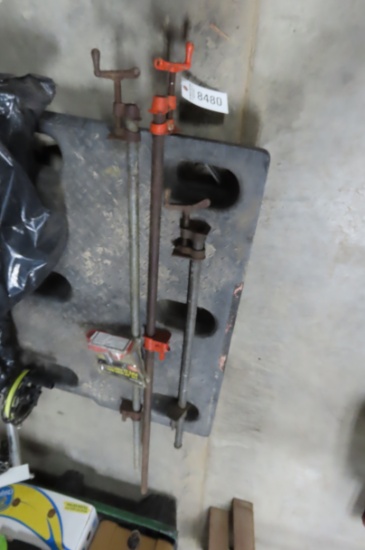 3 PIPE CLAMPS