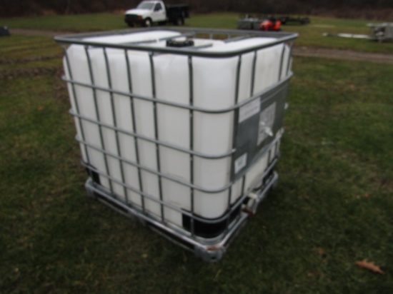 CAGED POLY TANK