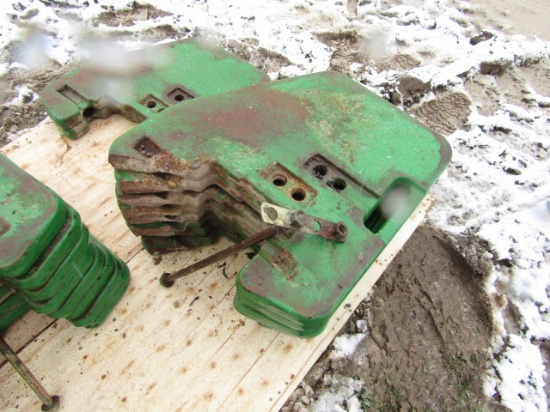 JOHN DEERE SUITCASE WEIGHTS - THIS IS 8 TIMES THE