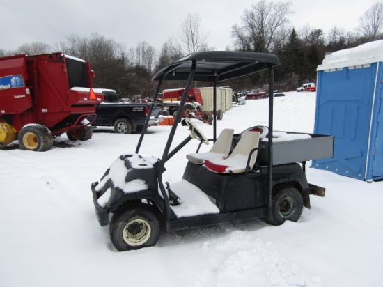 GOLF CART - GAS - RUNS