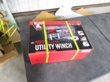 NEW BULLDOG 4500LB ELECTRIC UTILITY WINCH IN BOX