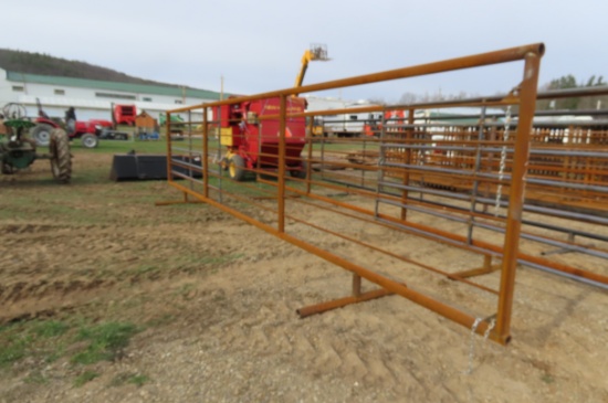 24FT METAL FREE STANDING PANEL WITH 10FT