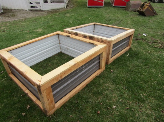 RAISED FLOWER BED (2) SOLD AS A PAIR