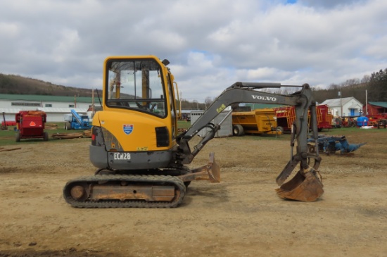 VOLVO ECR28 EXCAVATOR 1969 HRS HYD THUMB
