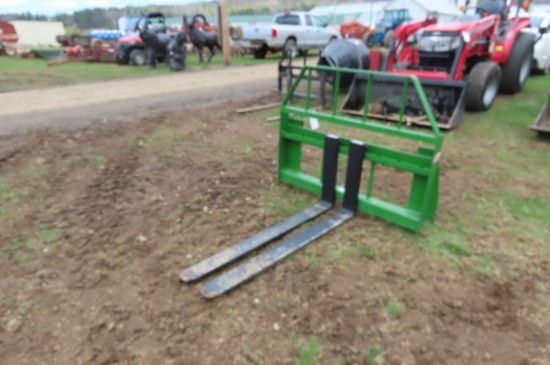 KIVEL 3500LB CAPACITY PALLET FORKS GREEN