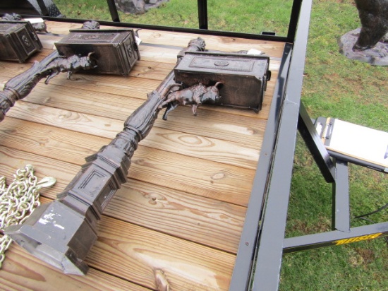 ALUMINUM BUFFALO MAILBOX - HAS SHIPPING SCRATCHES
