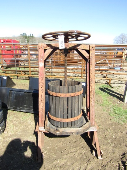 FRUIT PRESS