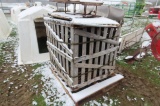 CRATE OF FARROWING EQUIPMENT