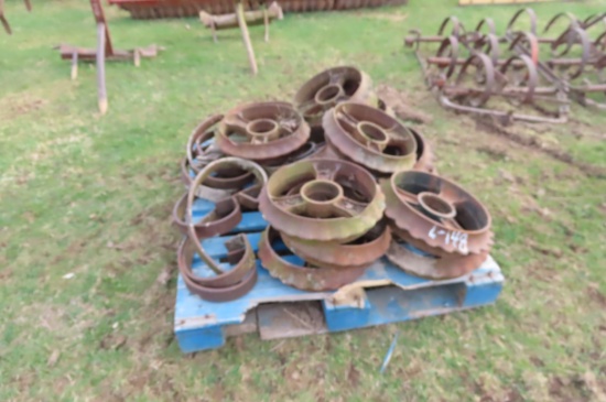PALLET OF CULTIPACKER PARTS