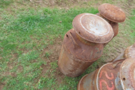 MILK CAN WITH LID