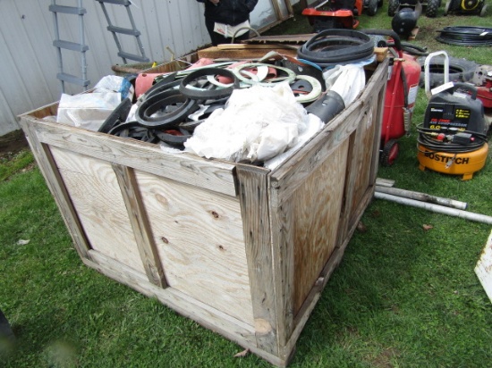 CRATE OF MISC SEATS AND BELTS