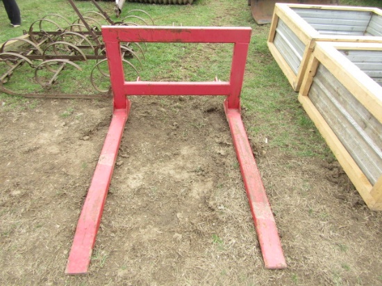 3PT HITCH BALE MOVER