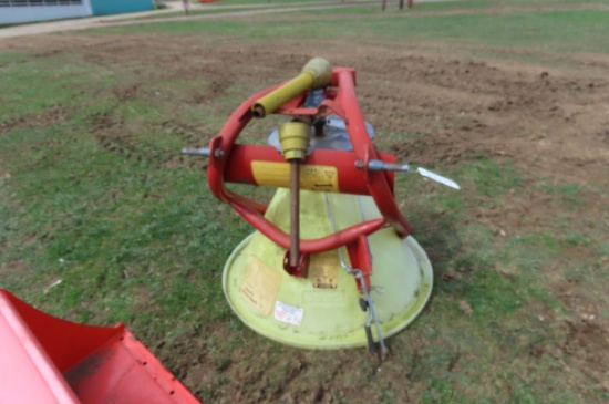 3PT HITCH FERTILIZER SPREADER