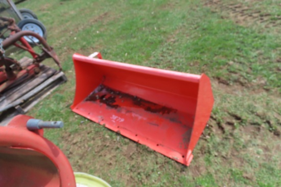 KUBOTA 47" BUCKET