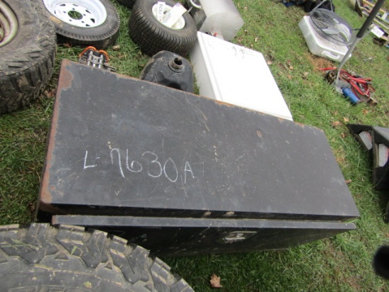 UNDERMOUNT TOOL BOX