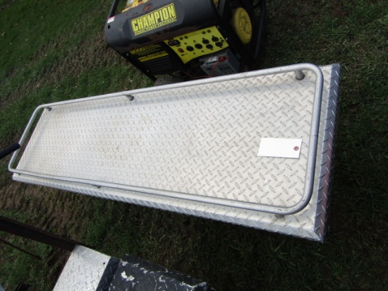 TRUCK TOOL BOX