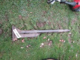 BALE SPEAR