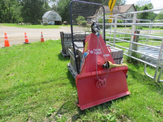 FARMI FOREST WINCH CONSIGNER  SAID NEVER USED