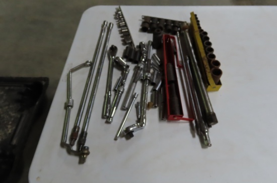 GROUP OF SOCKETS - RATCHETS - EXTENSIONS,