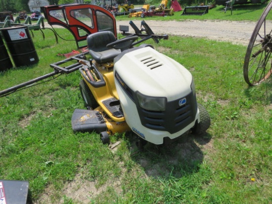 CUBCADET LTX 1040 AUTOMATIC NO FRONT WHEEL ON