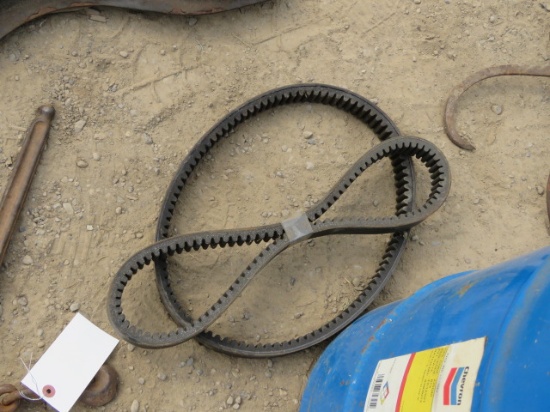 2 SKIDSTEER SNOWMOBILE BELTS