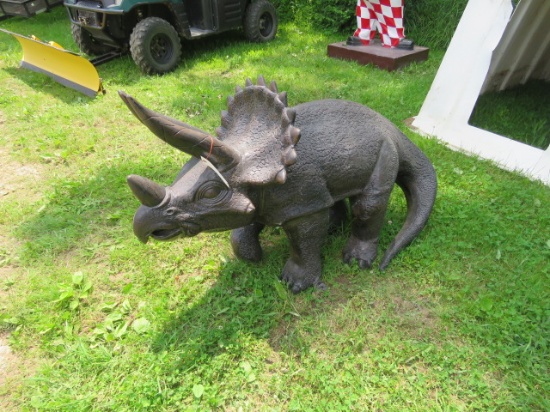 ALUMINUM STATUE         TRICERATOPS DINOSAUR