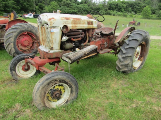 FORD 9000 TRACTOR 540 PTO HAS BEEN SITTING FOR