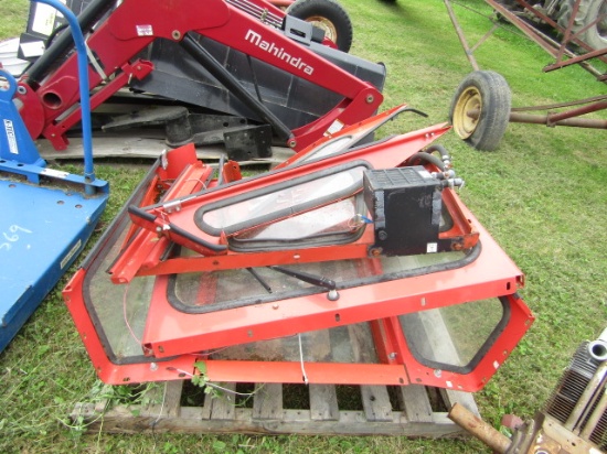 KURTIS TRACTOR CAB